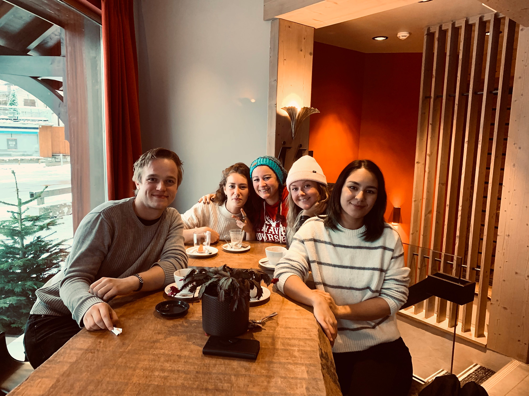 Alpine Resort Nannies Team 2022_23