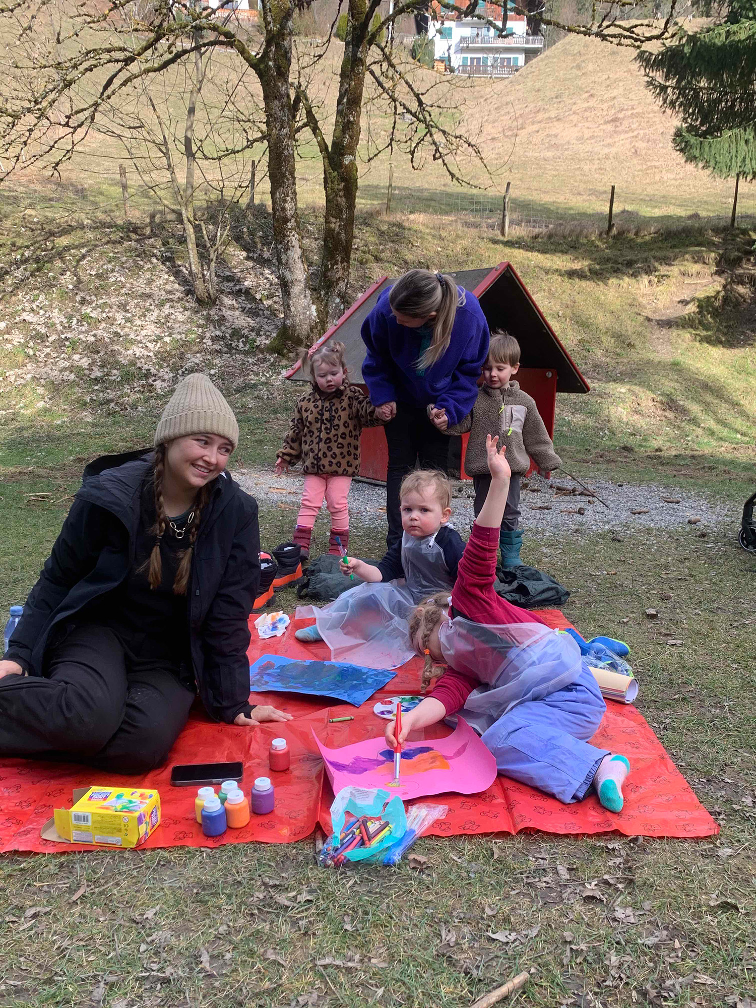 Alpine Resort Nannies Arty in the Park