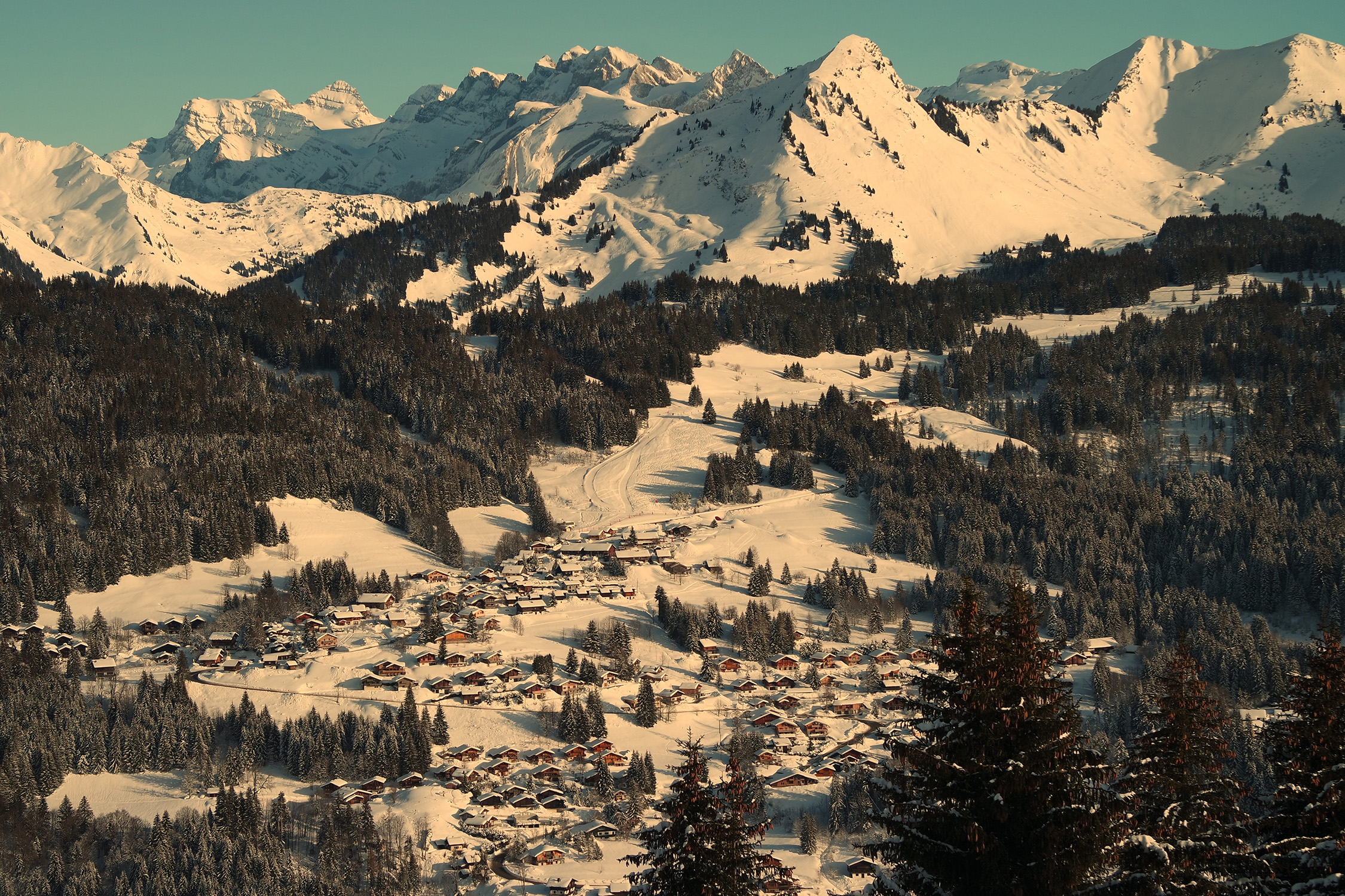 Alpine Resort Nannies Les Gets Chalets